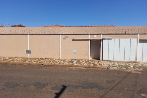 65bfe736-7c53-493f-8e26-d2d98fd4843e