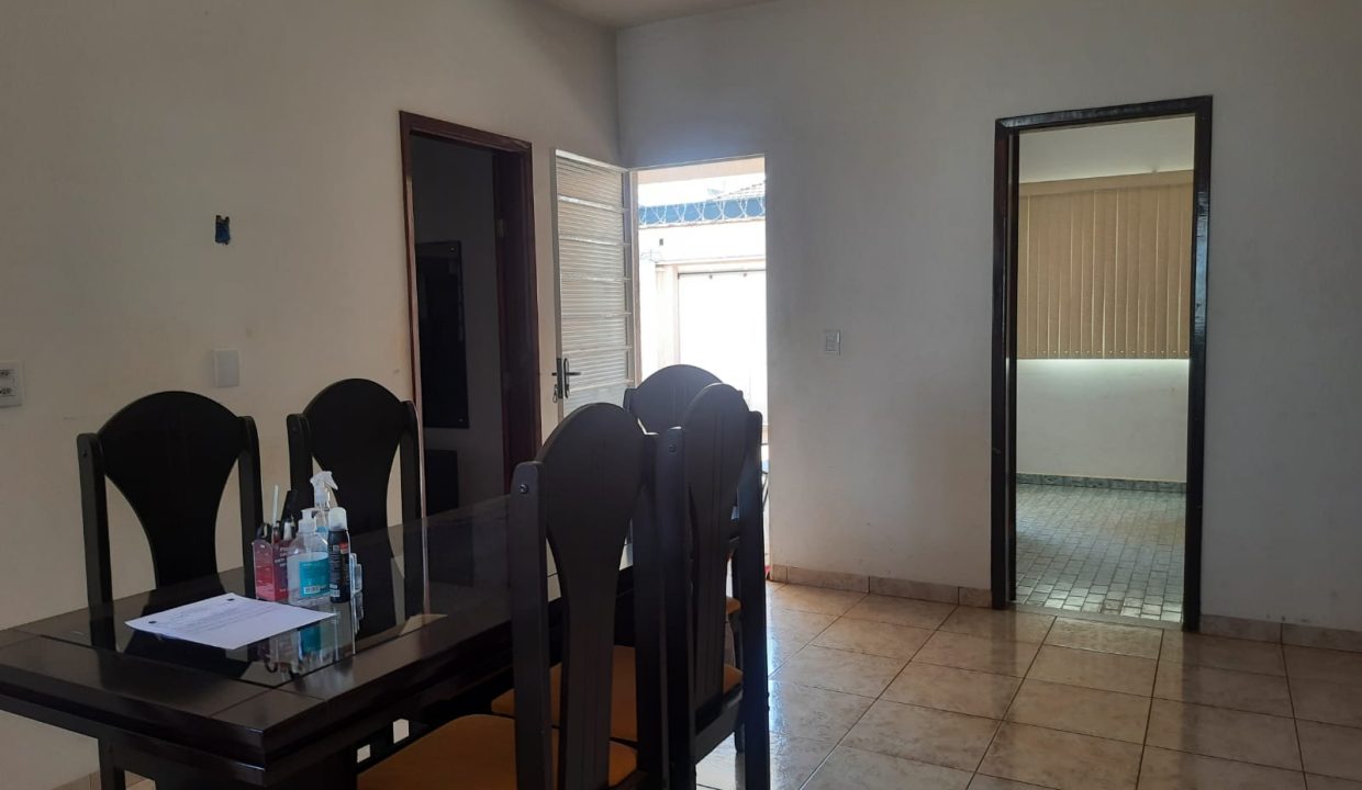 acc27818-57cc-44f1-9223-0941fc3c9b34