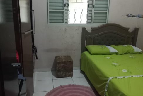 8d04c222-d96f-445f-b32f-16407470a374