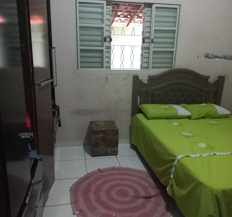 8d04c222-d96f-445f-b32f-16407470a374