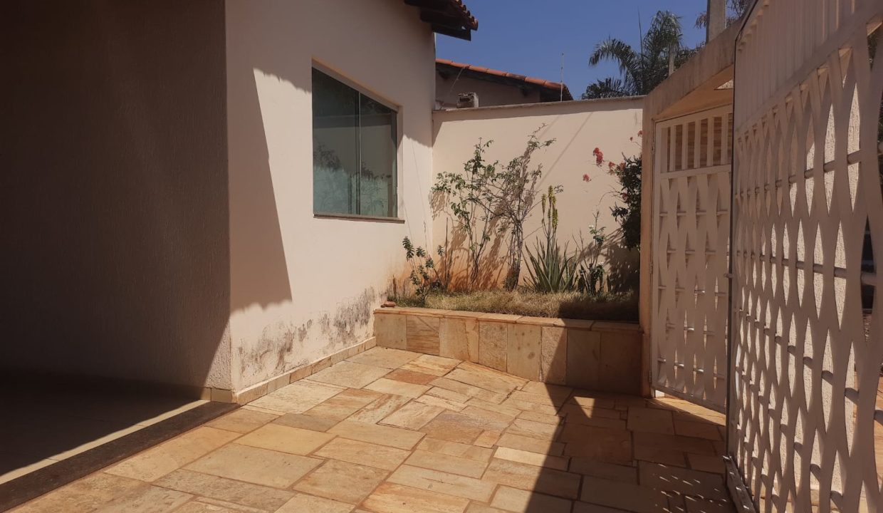 096fd1b6-ef63-4709-9716-fb538a2e8c6c