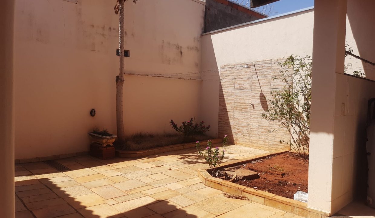 a0adecdc-eb06-4f93-9359-f810159a40ae