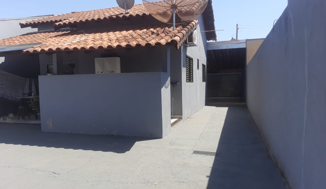 a8b1b369-2af4-4385-843b-a3a84f29a4d1