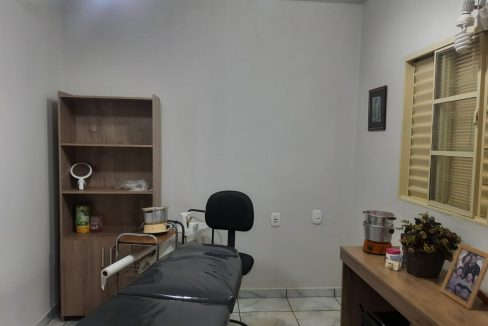 98c693f8-e9d7-47bb-b8d2-af4060897ce3