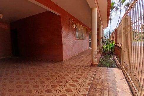 4cca6454-a4aa-4999-b933-6124a26d8d57