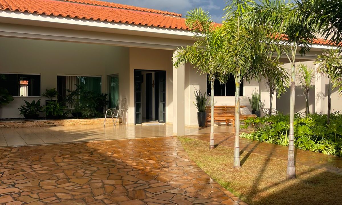 cb186a07-8d61-437c-95b5-fadd2ab6514e